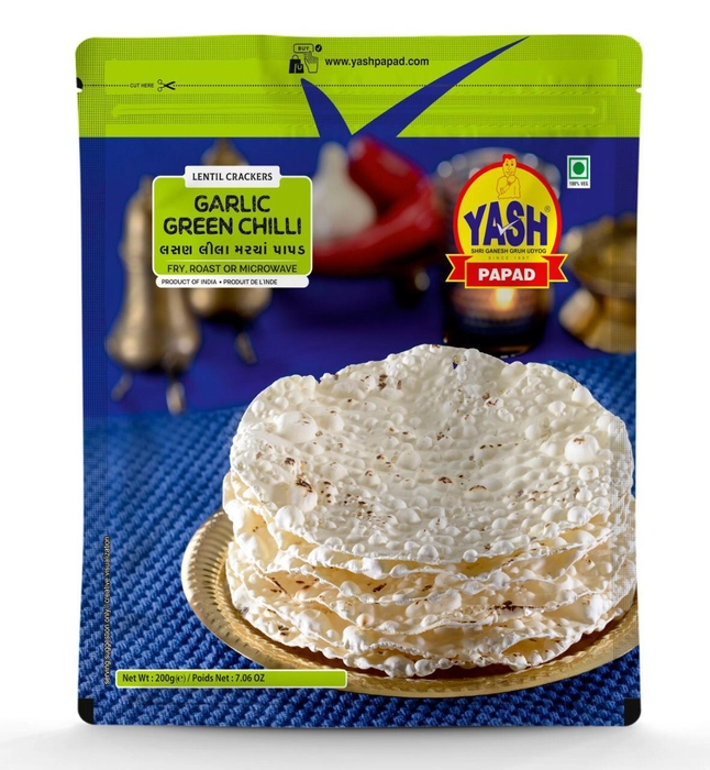 Yash Garlic With Green Chilli 200 Gm